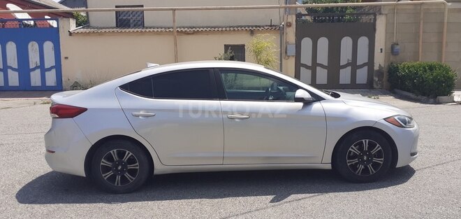 Hyundai Elantra 2017, 157,000 km - 2.0 l - Bakı