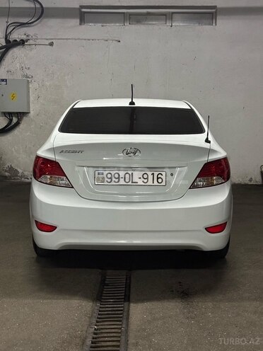 Hyundai Accent 2012, 292,901 km - 1.6 l - Bakı