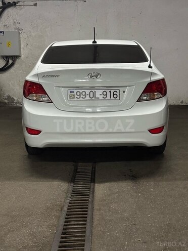 Hyundai Accent 2012, 292,901 km - 1.6 l - Bakı