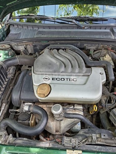 Opel Vectra 1996, 250,000 km - 1.6 l - Qazax