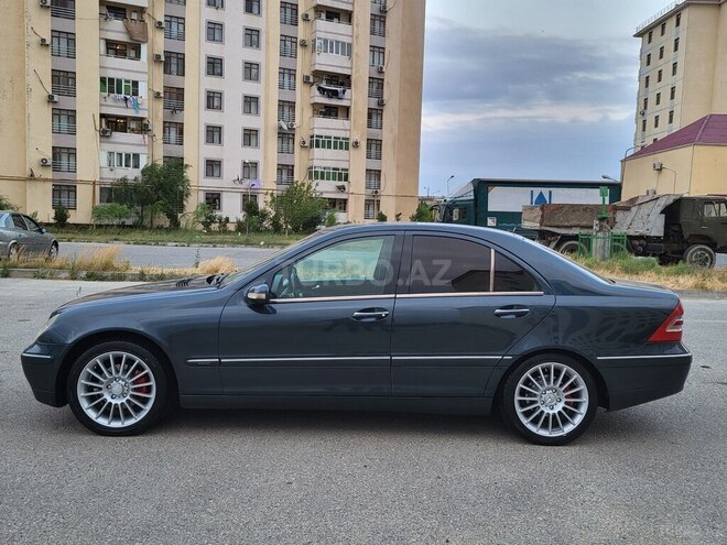 Mercedes C 200 2000, 285,000 km - 2.0 л - Bakı