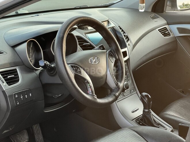 Hyundai Avante 2014, 187,000 km - 1.6 l - Naxçıvan