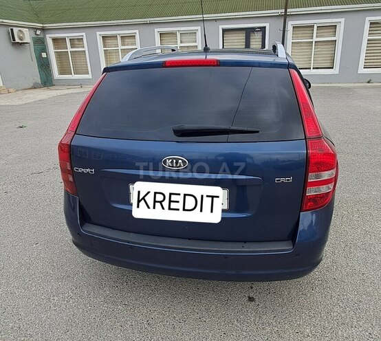 Kia  2008, 389,000 km - 1.6 l - Bakı