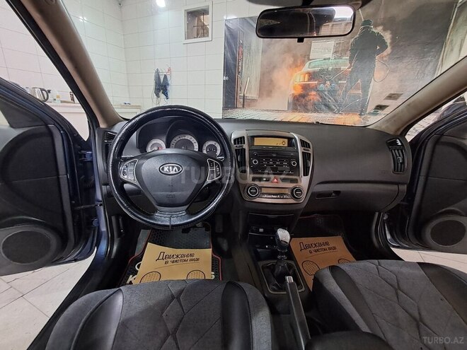 Kia  2008, 389,000 km - 1.6 l - Bakı