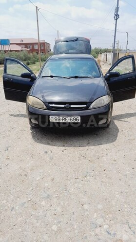 Chevrolet Lacetti-1