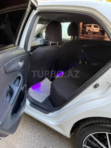 Toyota Corolla 2010, 225,544 km - 1.4 l - Bakı