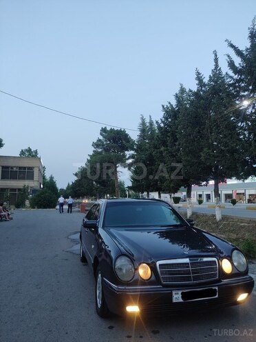 Mercedes E 200 1998, 343,544 km - 2.0 l - Bakı