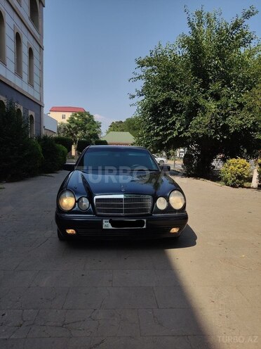 Mercedes E 200 1998, 343,544 km - 2.0 l - Bakı