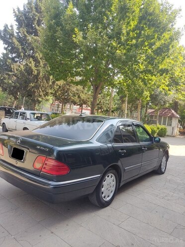 Mercedes E 200 1998, 343,544 km - 2.0 l - Bakı