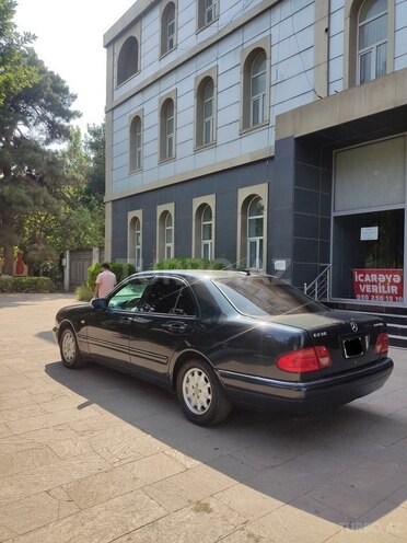 Mercedes E 200 1998, 343,544 km - 2.0 l - Bakı