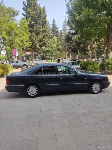 Mercedes E 200 1998, 343,544 km - 2.0 l - Bakı