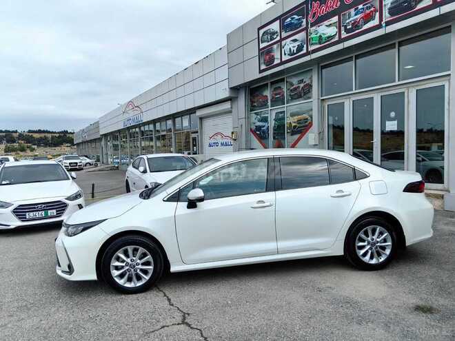 Toyota Corolla 2020, 74,000 km - 1.6 l - Bakı