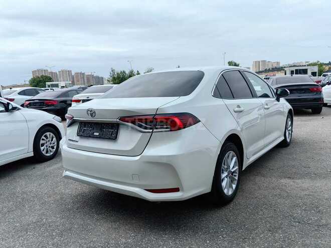 Toyota Corolla 2020, 74,000 km - 1.6 l - Bakı