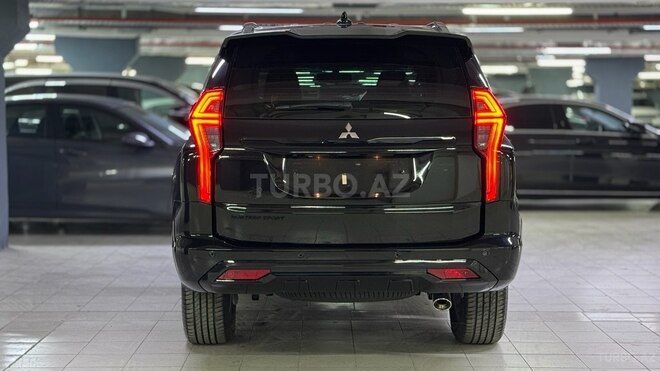 Mitsubishi Montero Sport-6