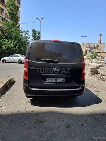 Hyundai H-1 2009, 330,548 km - 2.5 l - Bakı