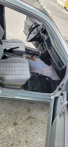 Mercedes 190 1991, 355,772 km - 2.0 l - Bakı