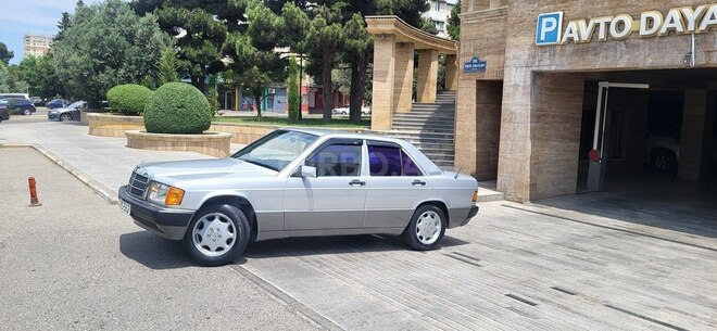 Mercedes 190 1991, 355,772 km - 2.0 l - Bakı