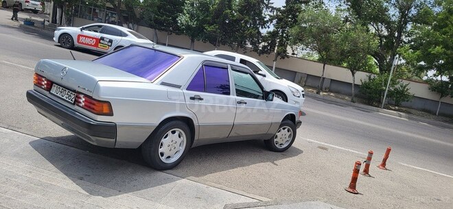 Mercedes 190 1991, 355,772 km - 2.0 l - Bakı