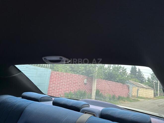 Mercedes E 200 1999, 380,000 km - 2.0 l - Bakı