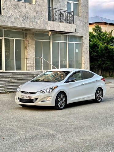 Hyundai Elantra 2014, 129,117 km - 1.8 l - İsmayıllı