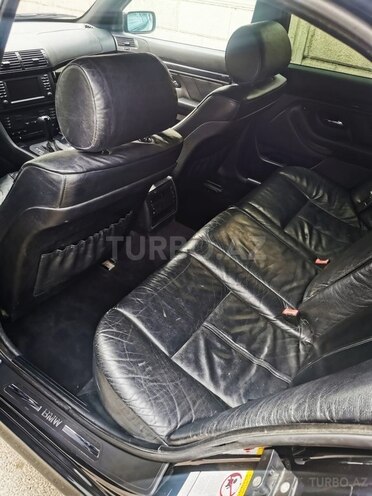 BMW 525 2001, 283,000 km - 2.5 l - Bakı