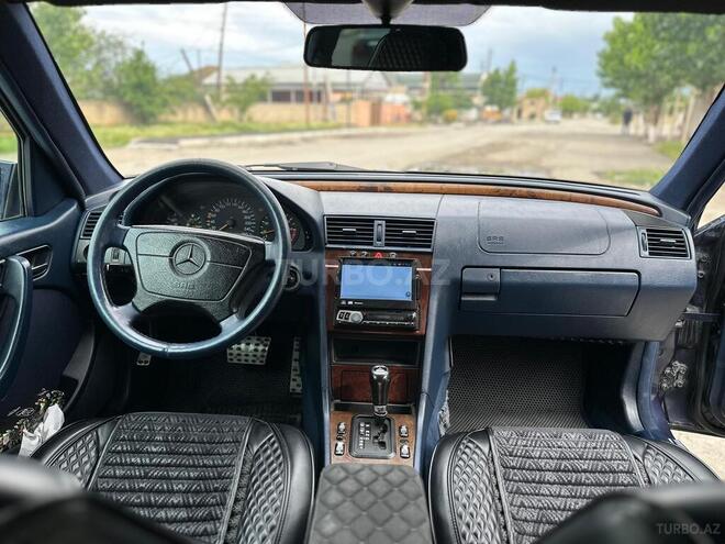 Mercedes C 240 1998, 365,000 km - 2.4 l - Beyləqan