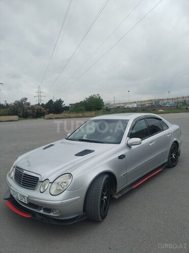 Mercedes E 240 2002, 260,000 km - 2.4 l - Şəmkir