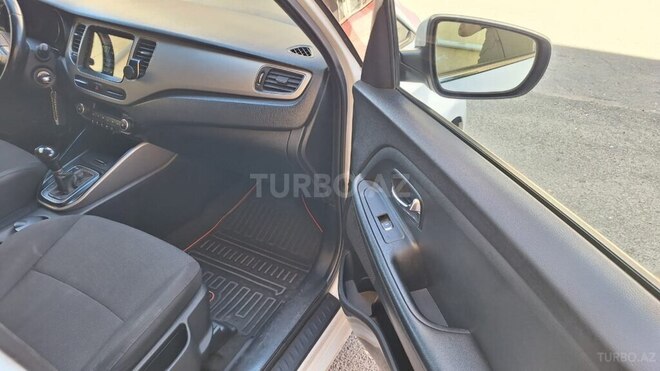 Kia Carens 2014, 222,222 km - 1.7 л - Bakı