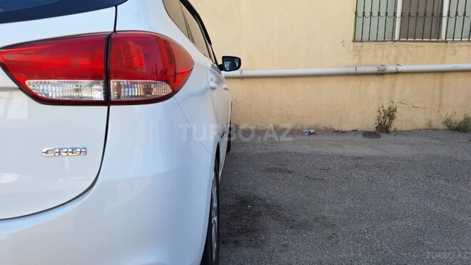 Kia Carens 2014, 222,222 km - 1.7 л - Bakı