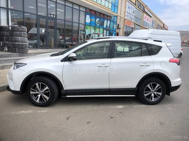 Toyota RAV4 2018, 146,000 km - 2.0 l - Bakı