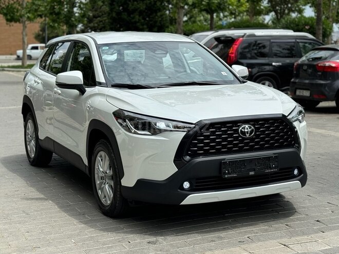 Toyota Corolla Cross 2025, 0 km - 2.0 л - Bakı