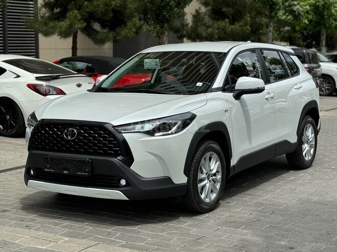 Toyota Corolla Cross 2025, 0 km - 2.0 л - Bakı