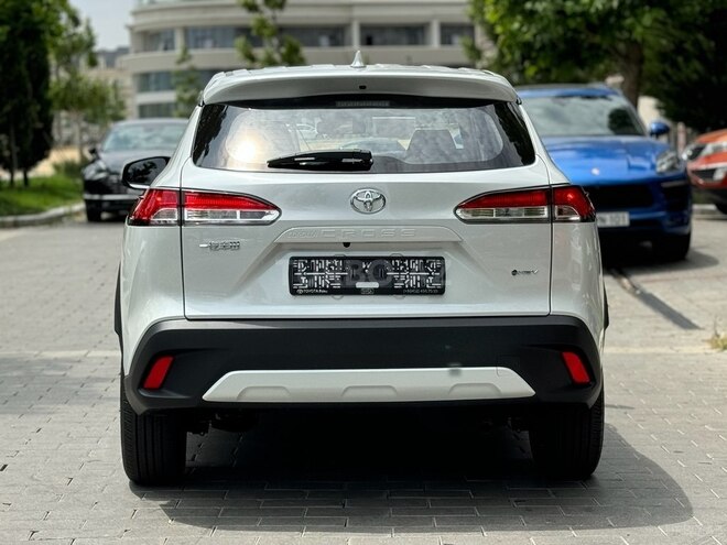 Toyota Corolla Cross 2025, 0 km - 2.0 л - Bakı
