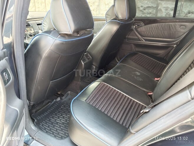Mercedes E 270 2001, 310,012 km - 2.7 l - Bərdə