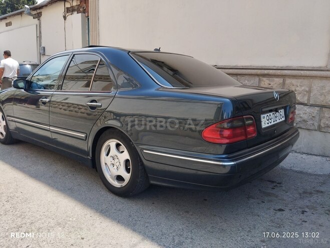 Mercedes E 270 2001, 310,012 km - 2.7 l - Bərdə