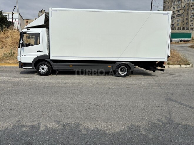 Mercedes Atego 818 2009, 329,961 km - 4.3 l - Bakı
