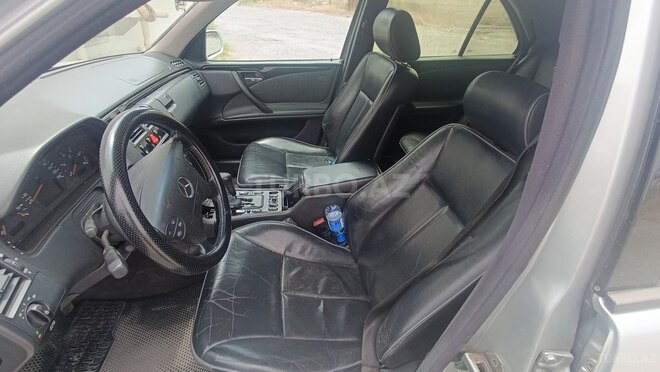 Mercedes E 220 d 1999, 430,000 km - 2.2 l - Bakı