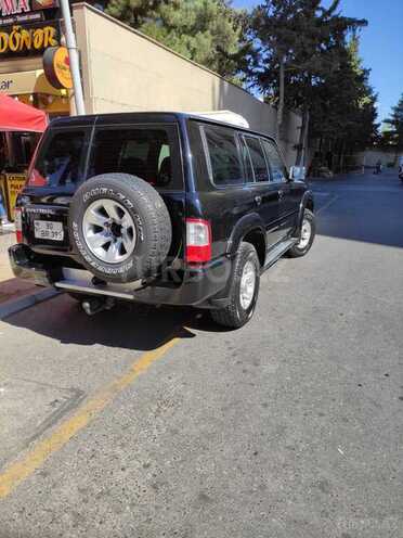 Nissan Patrol 2004, 400,000 km - 3.0 l - Bakı