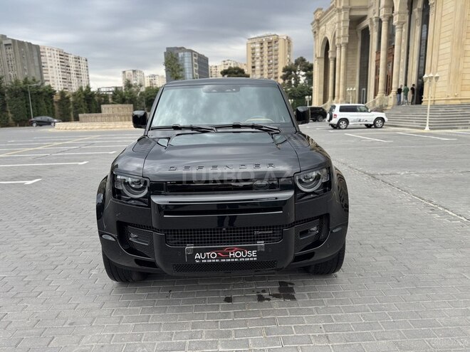 Land Rover Defender-3