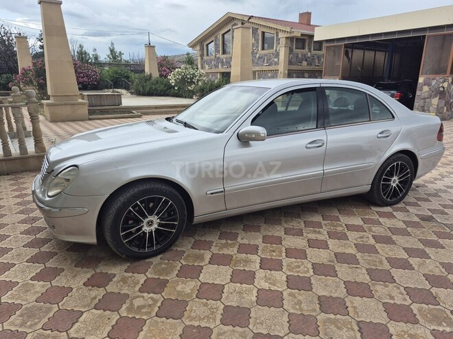 Mercedes E 220 d 2003, 260,000 km - 2.2 l - Gəncə