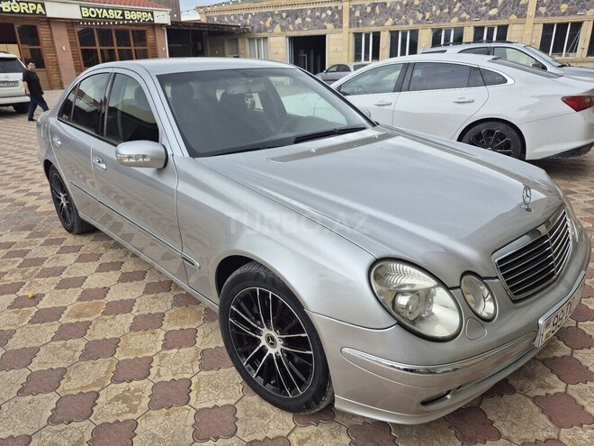 Mercedes E 220 d 2003, 260,000 km - 2.2 l - Gəncə