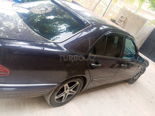 Mercedes E 220 1996, 350,000 km - 2.2 l - Şirvan