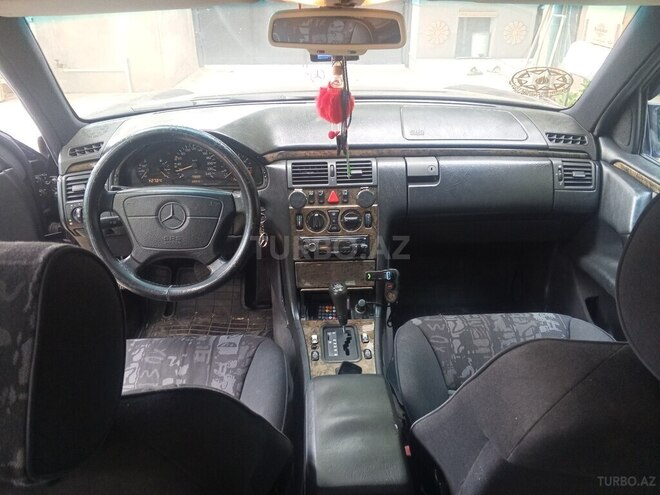 Mercedes E 220 1996, 350,000 km - 2.2 l - Şirvan