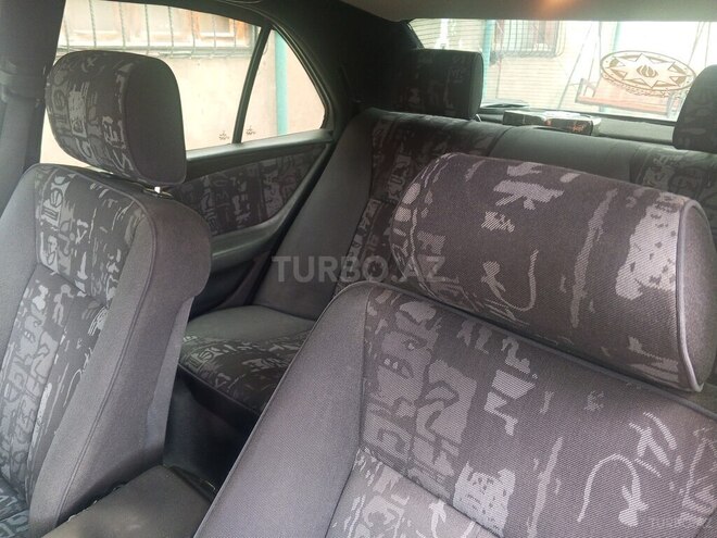 Mercedes E 220 1996, 350,000 km - 2.2 l - Şirvan