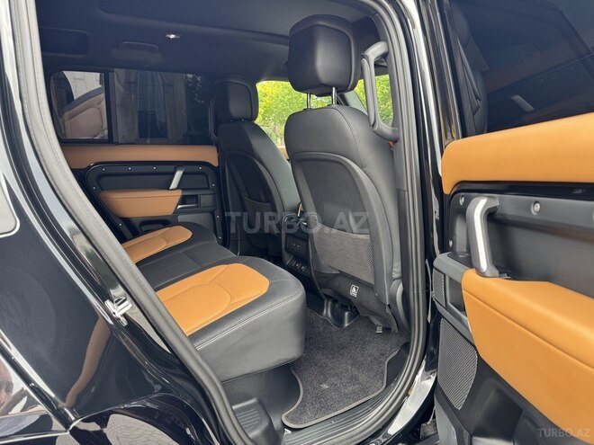 Land Rover Defender-18