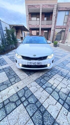 Kia K5-10
