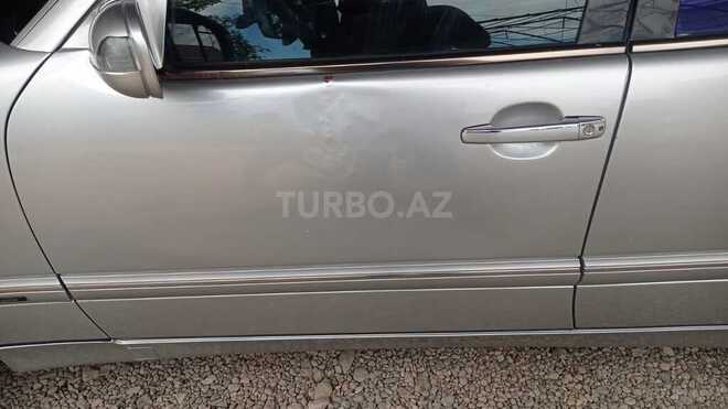 Mercedes E 220 d 2000, 431,000 km - 2.2 l - Tovuz