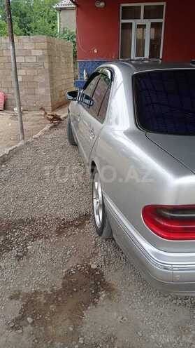 Mercedes E 220 d 2000, 431,000 km - 2.2 l - Tovuz