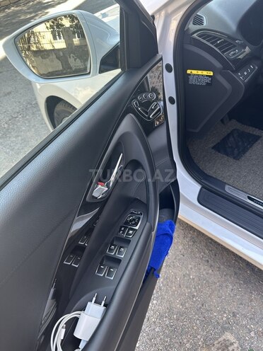 Hyundai Grandeur 2016, 166,000 km - 2.2 l - Bakı
