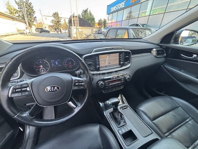 Kia Sorento-9